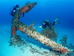 the famous cirkewwa anchor with scuba diving malta